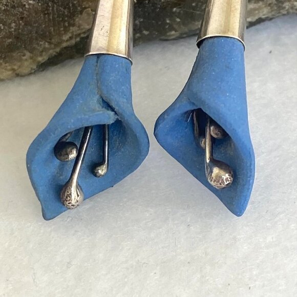 Sterling Silver 925 1.5" Blue Resin 3D Calla Lily Floral Flower Dangle Earrings - Picture 11 of 16